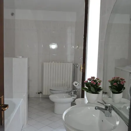 3per3 Bed & Breakfast Busto Arsizio