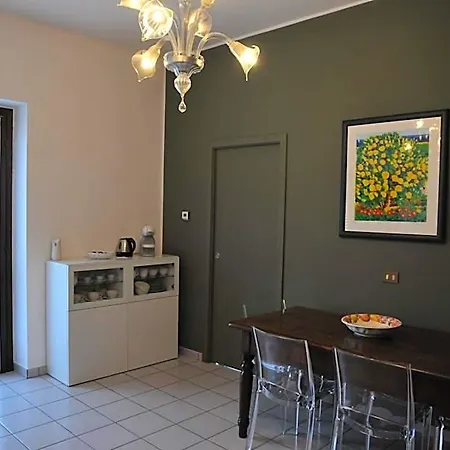 3per3 Nocleg ze śniadaniem Busto Arsizio